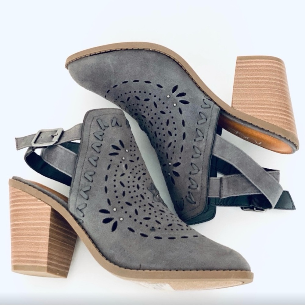 Gray and Brown Mules Sandals with Intricate Design Size 6.5